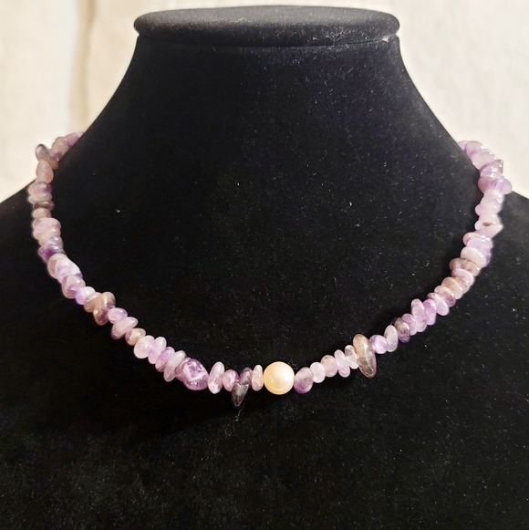 Amethyst and Freshwater Pearl Necklace - Vintage, Estate - Picture 3 of 8